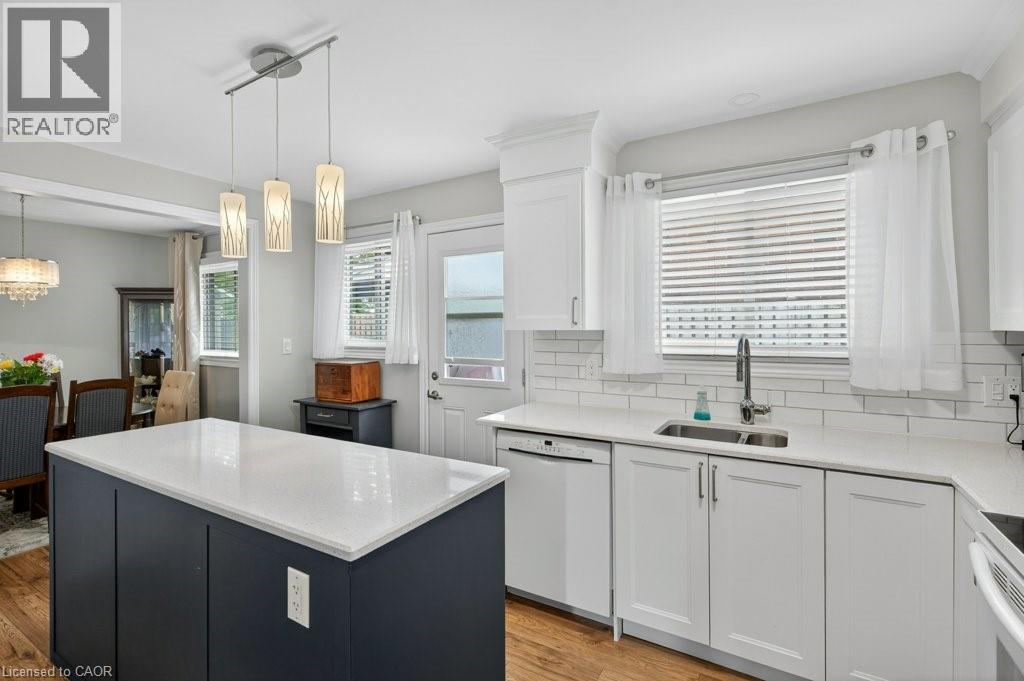 4 CAMELOT Drive, Hamilton, Ontario, L8V2L2 — Photo 45