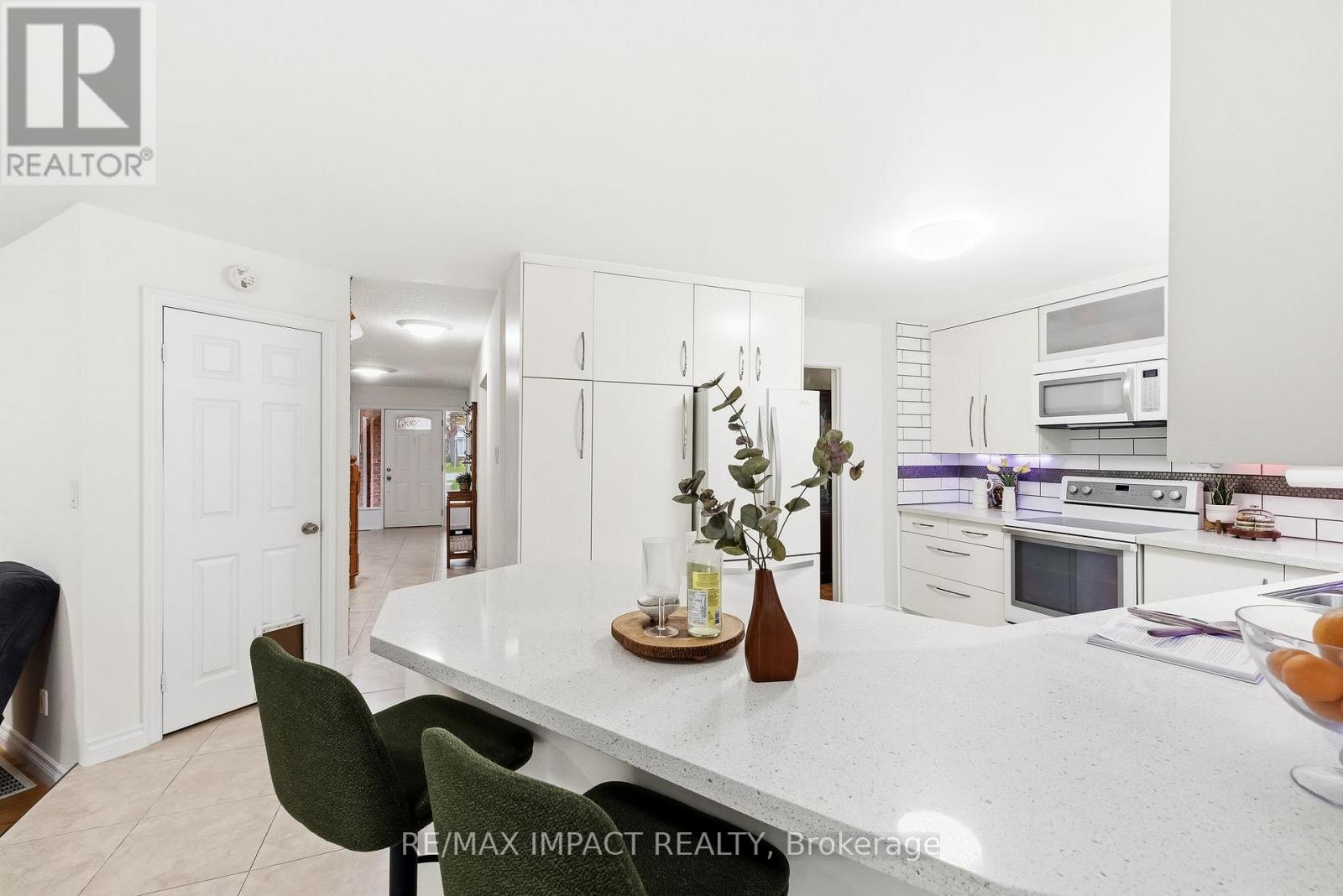 293 BLUE HERON DRIVE - 11