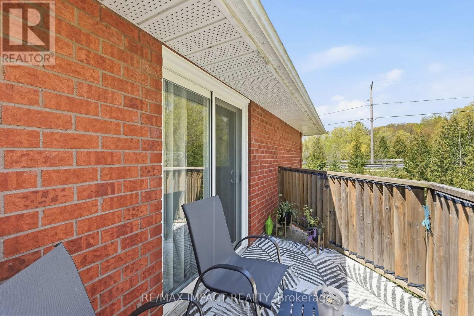 293 BLUE HERON DRIVE - 42