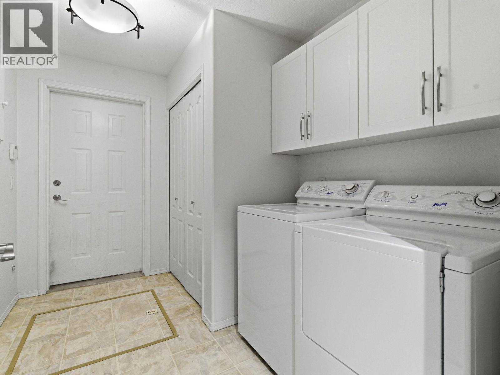 #304 650 Lexington Drive - 22