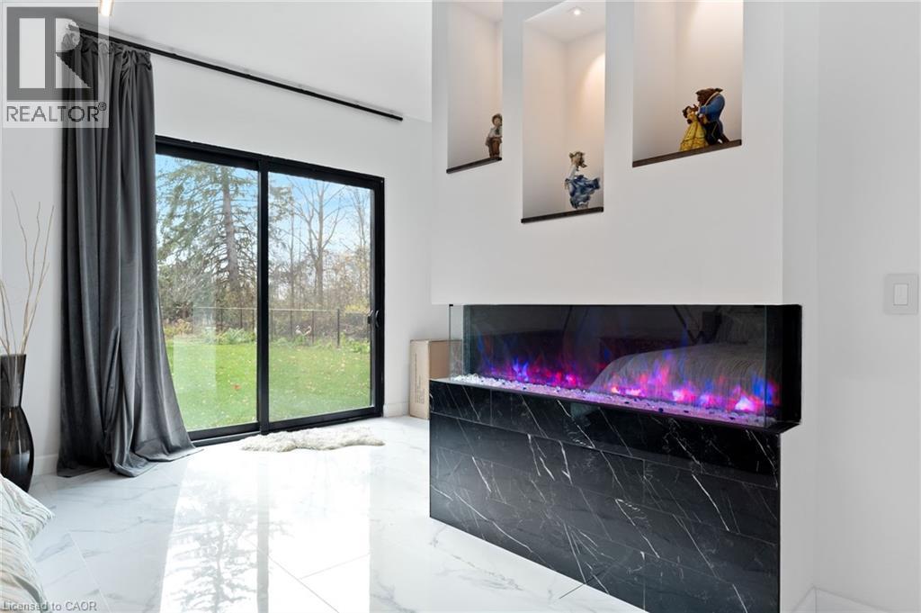 6 CAMPBELL FARM Road - 20