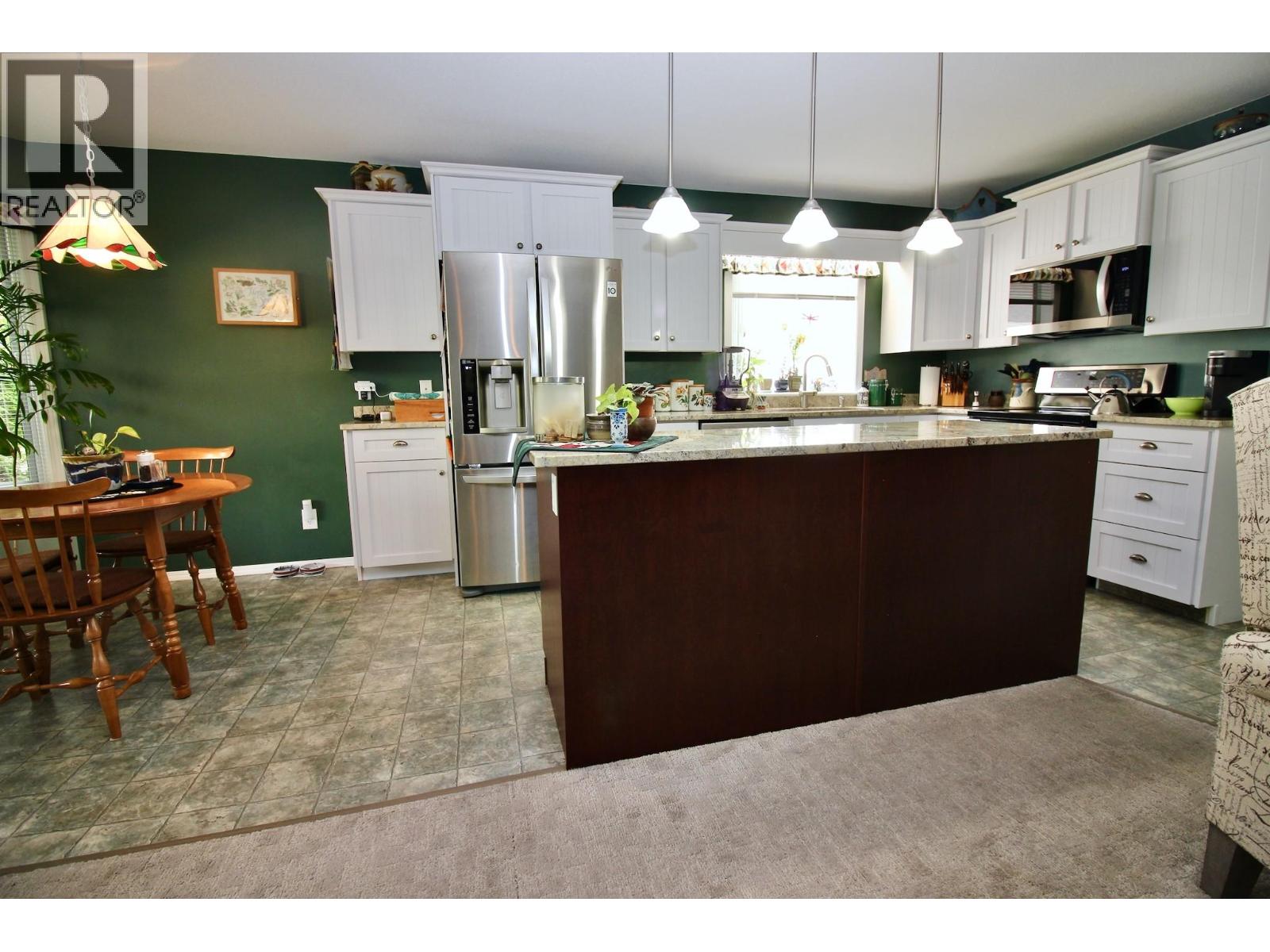 #41 615 Glenmeadows Drive - 10