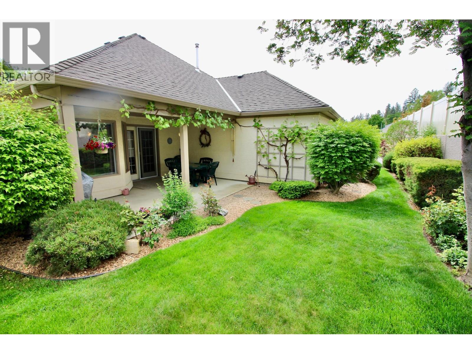 #41 615 Glenmeadows Drive - 28