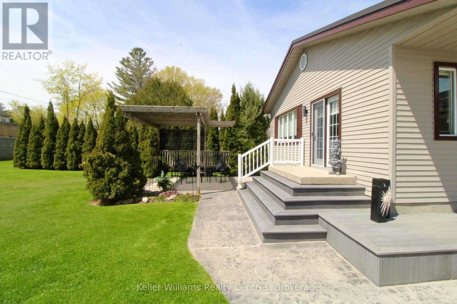 587 11TH STREET - 5