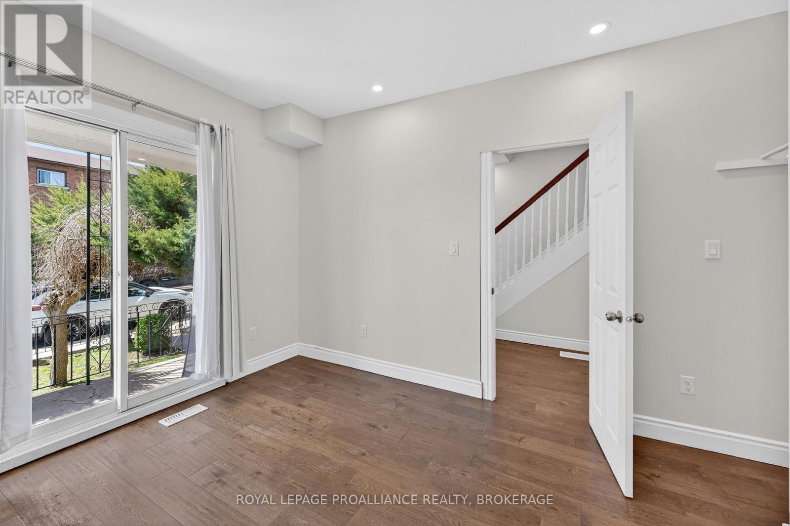 69 JOHN STREET - 5