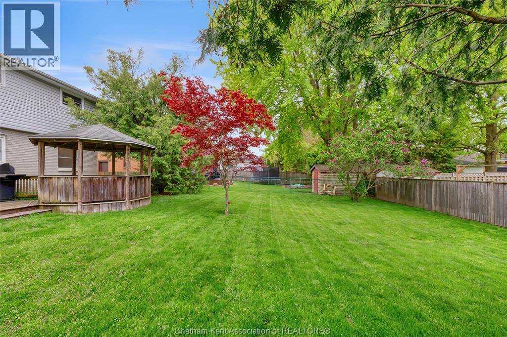 22 Bruinsma AVENUE, Chatham, Ontario, N7M6C3 — Photo 2