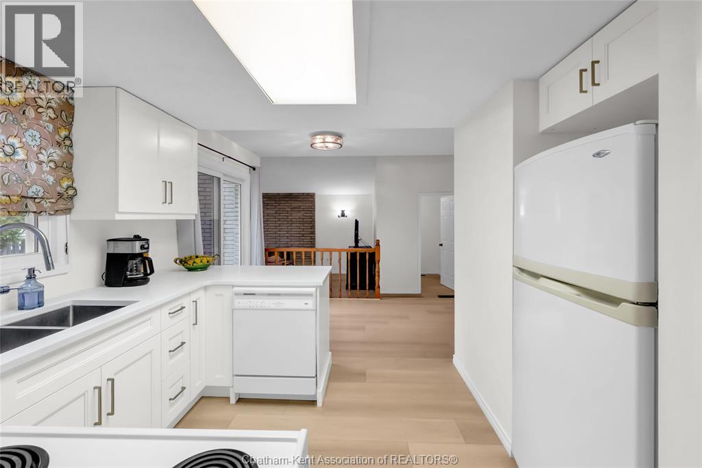 22 Bruinsma AVENUE, Chatham, Ontario, N7M6C3 — Photo 12