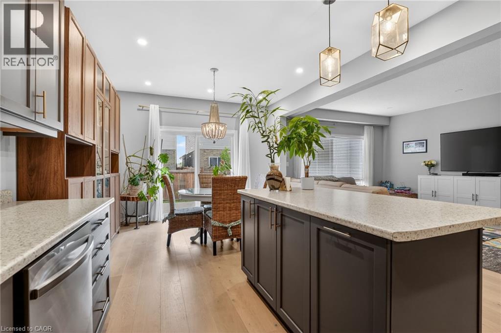 62 BETHUNE Avenue - 13