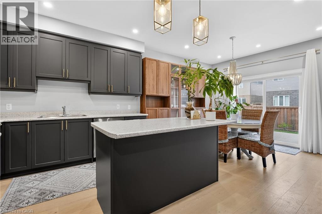 62 BETHUNE Avenue - 12