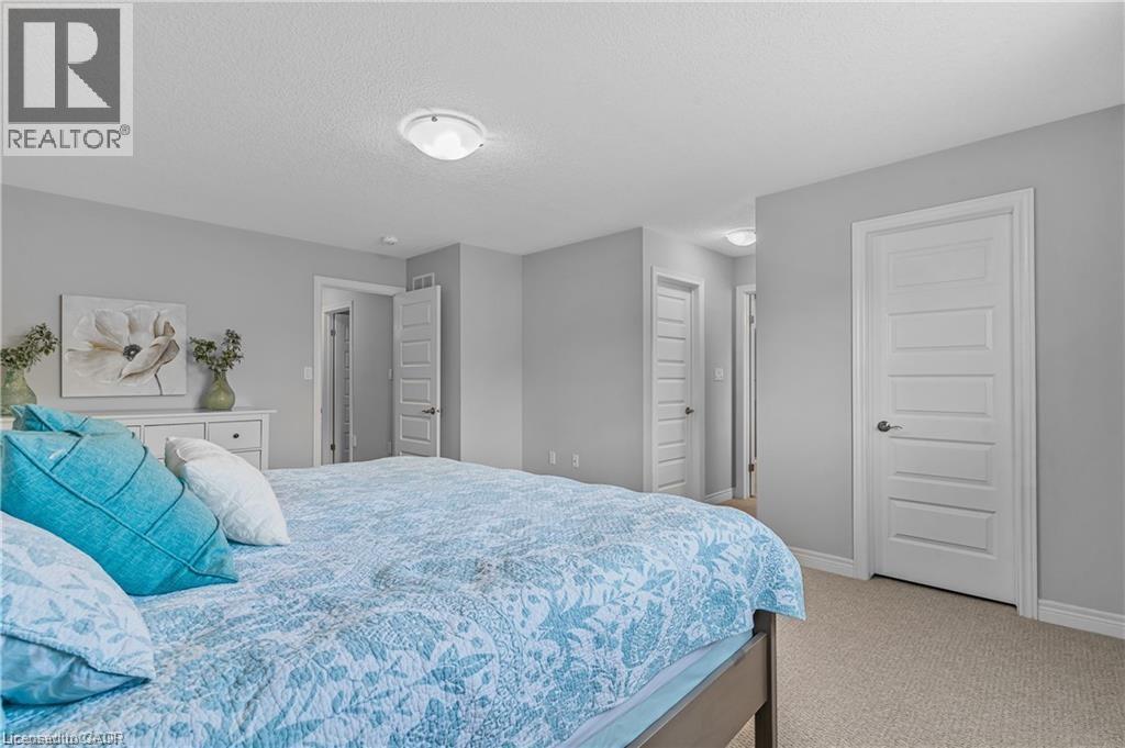 62 BETHUNE Avenue - 39