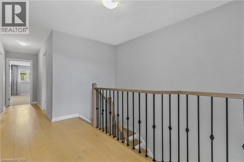 62 BETHUNE Avenue - 26