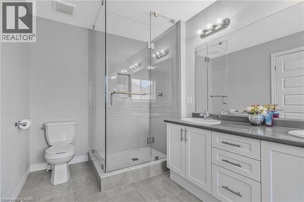 62 BETHUNE Avenue - 42
