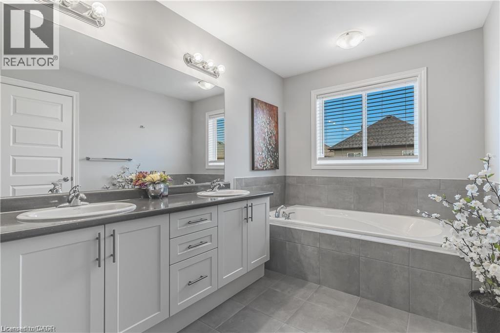 62 BETHUNE Avenue, Hamilton, Ontario, L0R1P0 — Photo 41