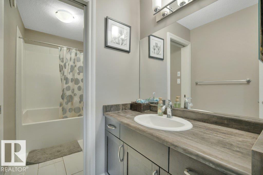 155 KIRPATRICK CR - 44