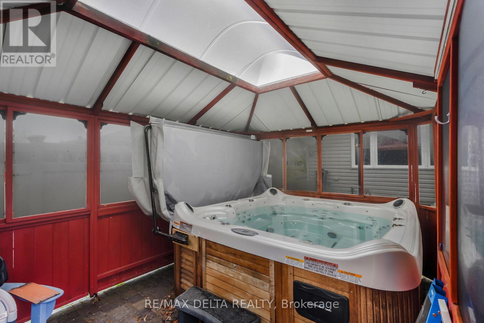 1820 LANDRY ROAD - 11