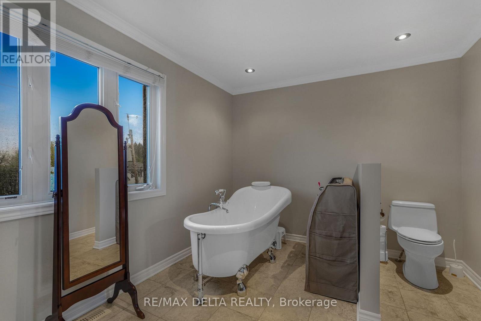 1820 LANDRY ROAD - 34
