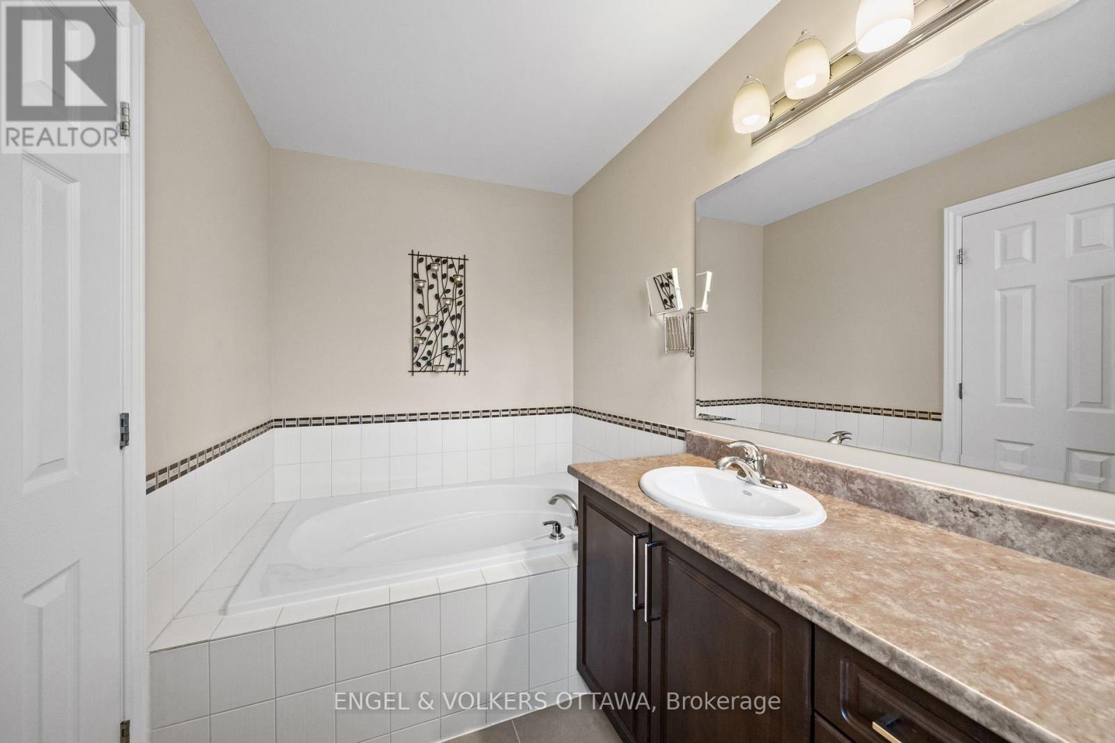 107 MANCINI WAY - 15
