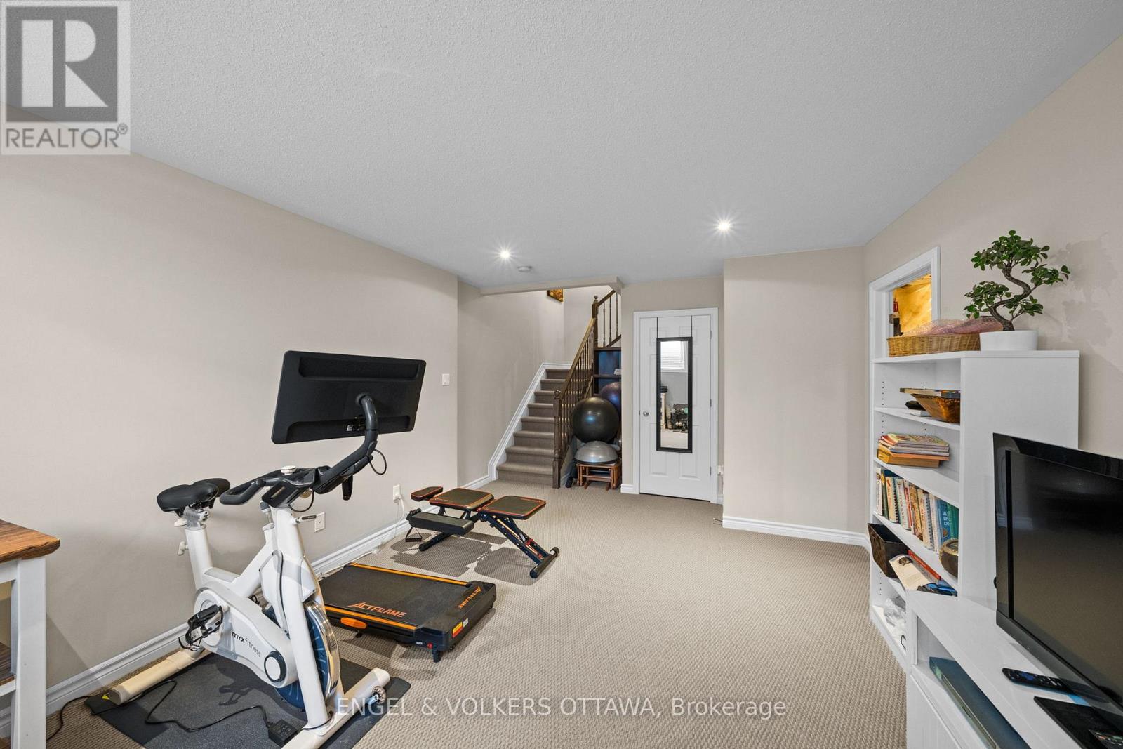 107 MANCINI WAY - 19