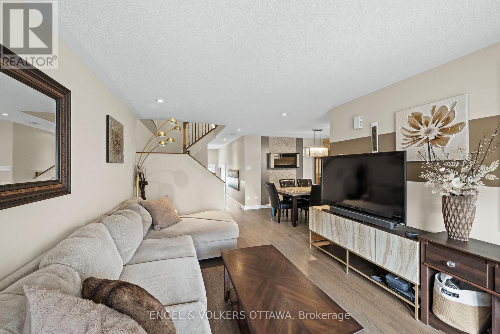 107 MANCINI WAY - 6