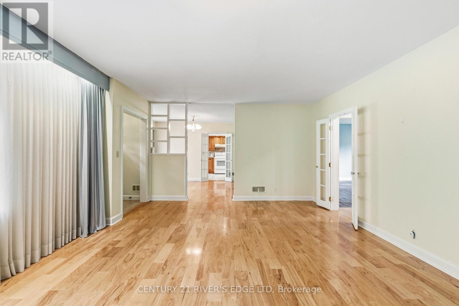 67 NORTH AUGUSTA ROAD - 11