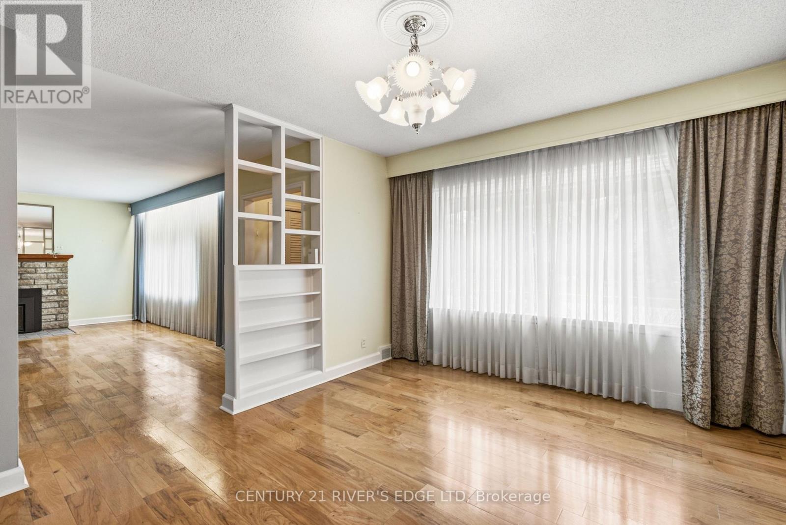 67 NORTH AUGUSTA ROAD - 12
