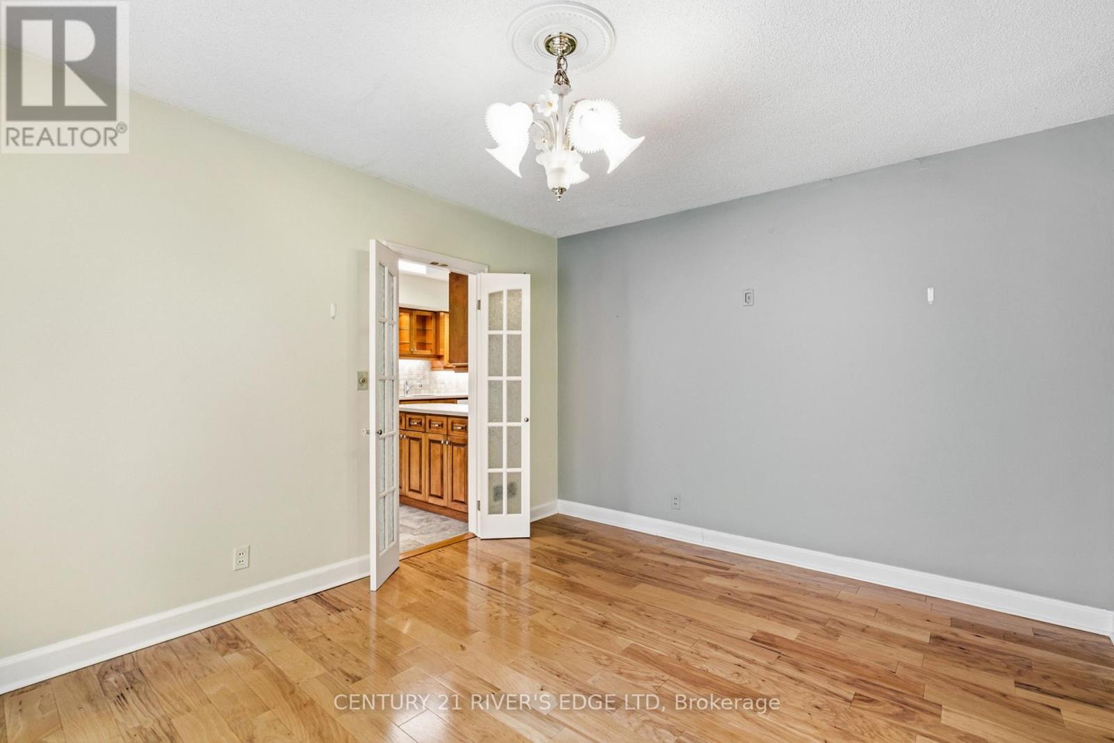 67 NORTH AUGUSTA ROAD - 13