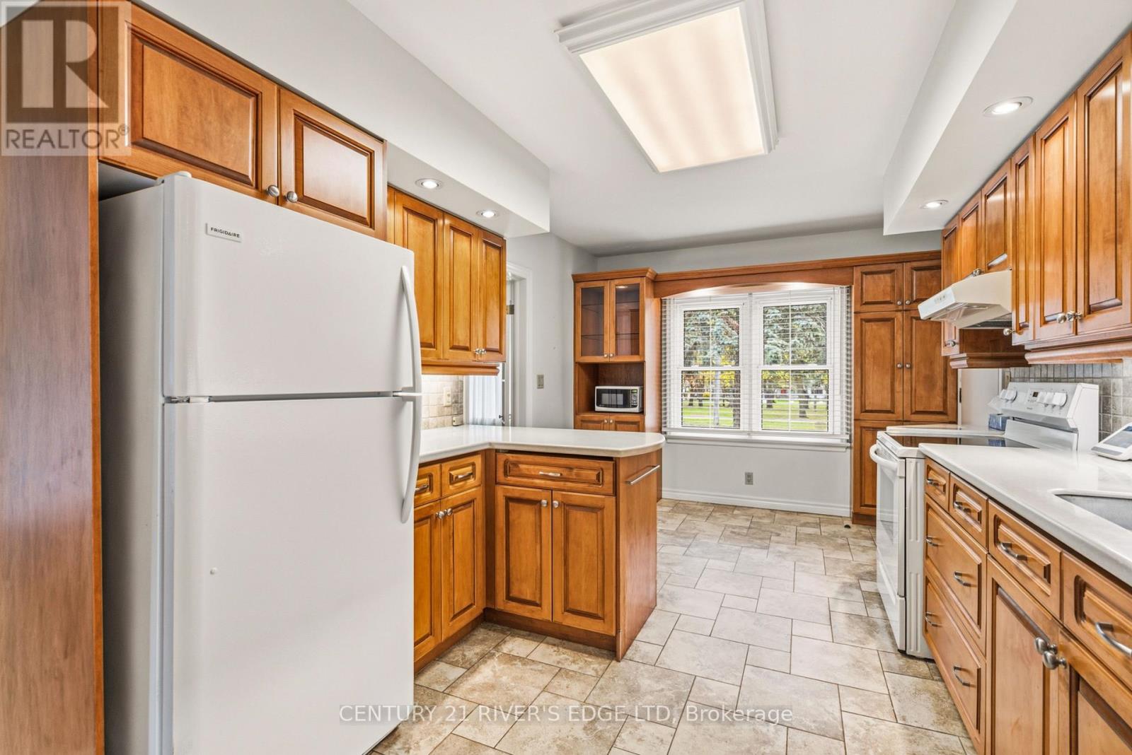 67 NORTH AUGUSTA ROAD - 16