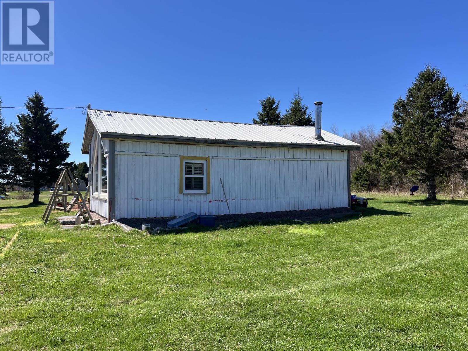 651 Higgins Road - 17