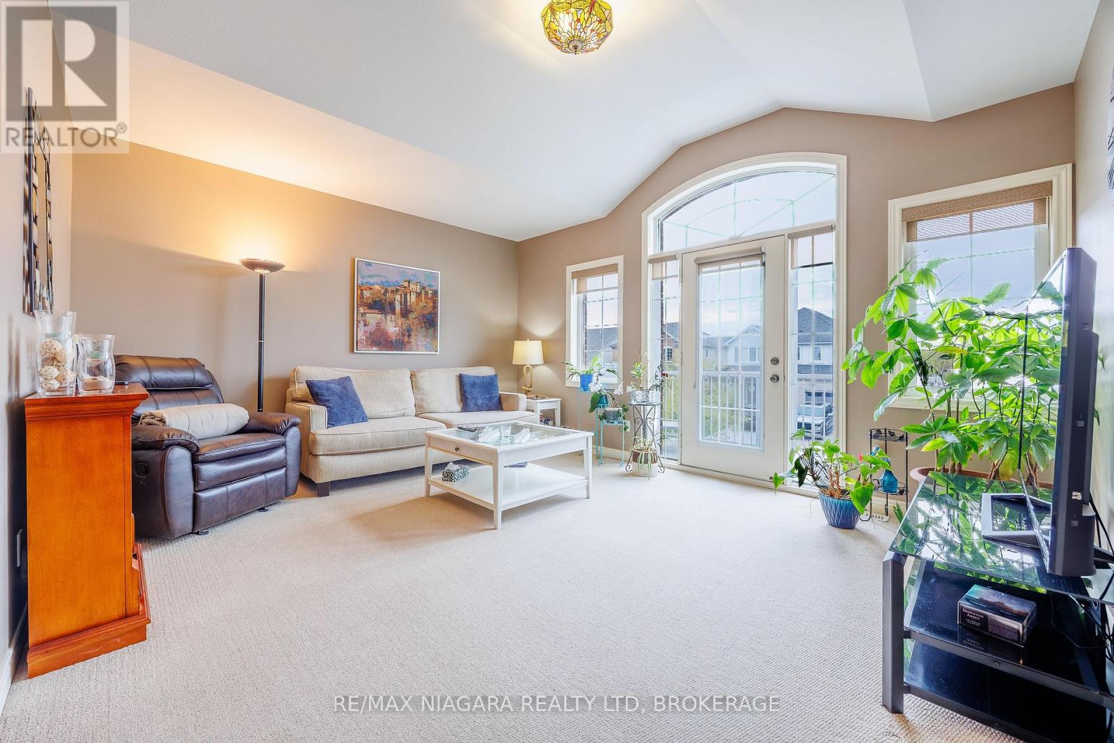 5744 JAKE CRESCENT - 17