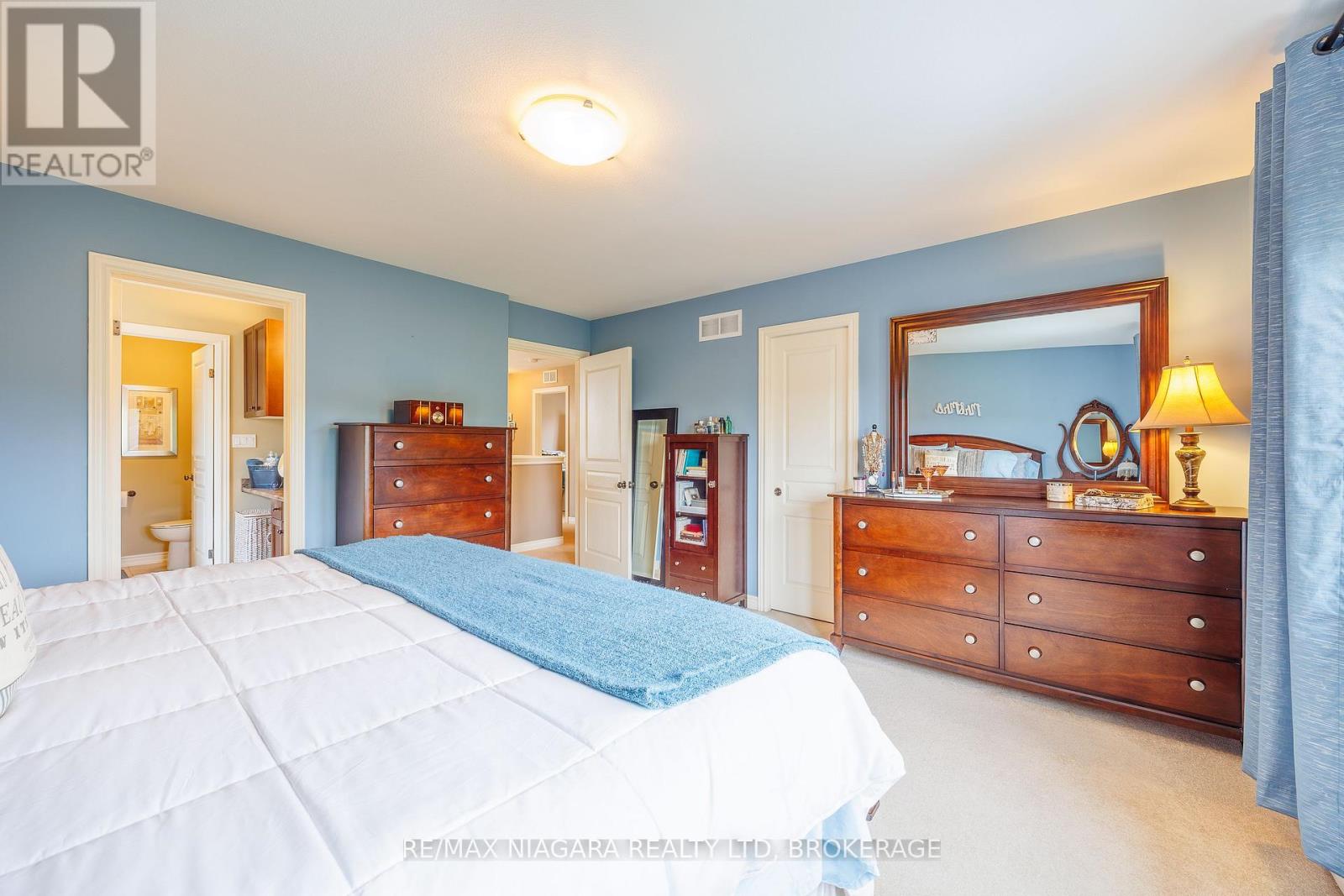 5744 JAKE CRESCENT - 27