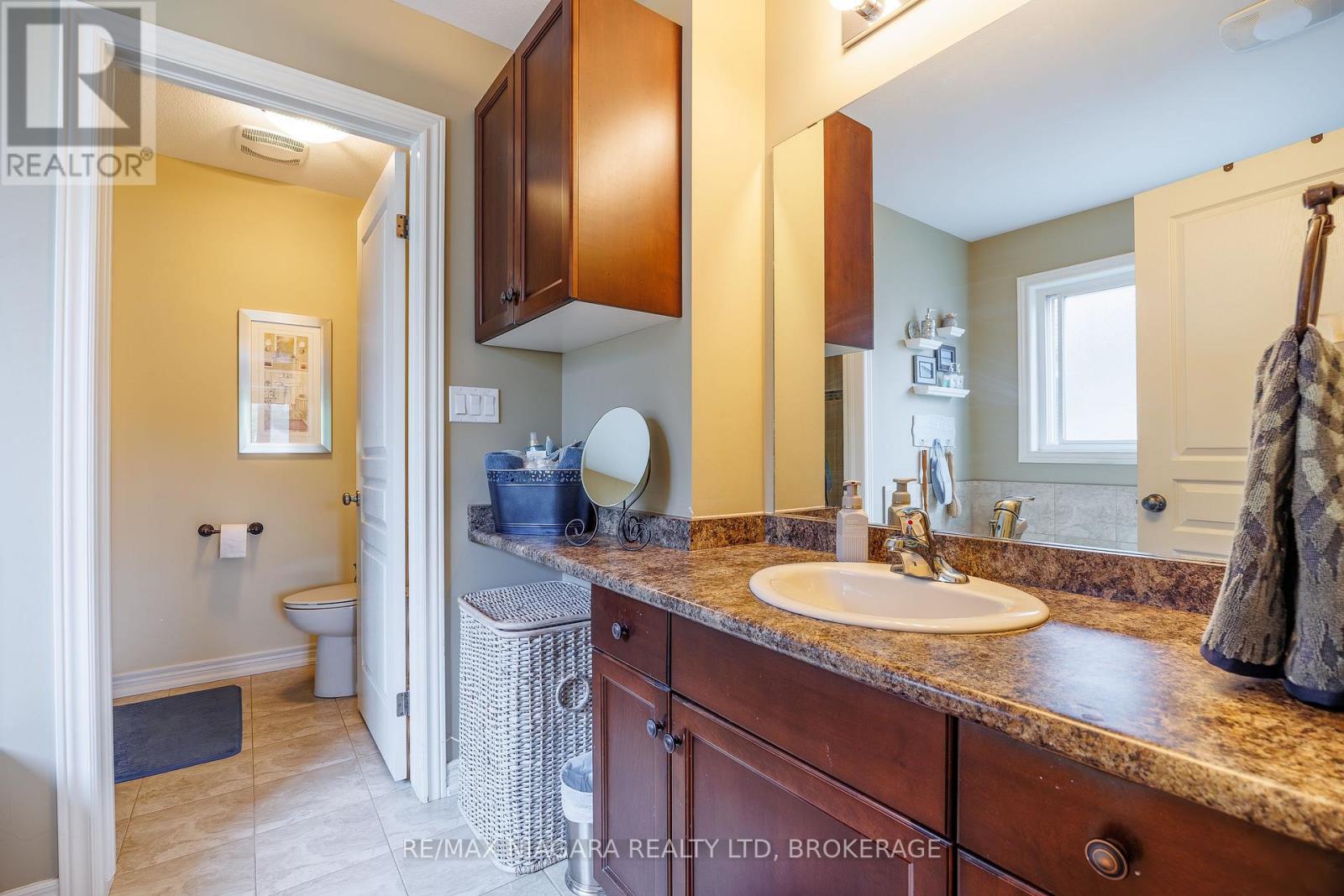 5744 JAKE CRESCENT - 28