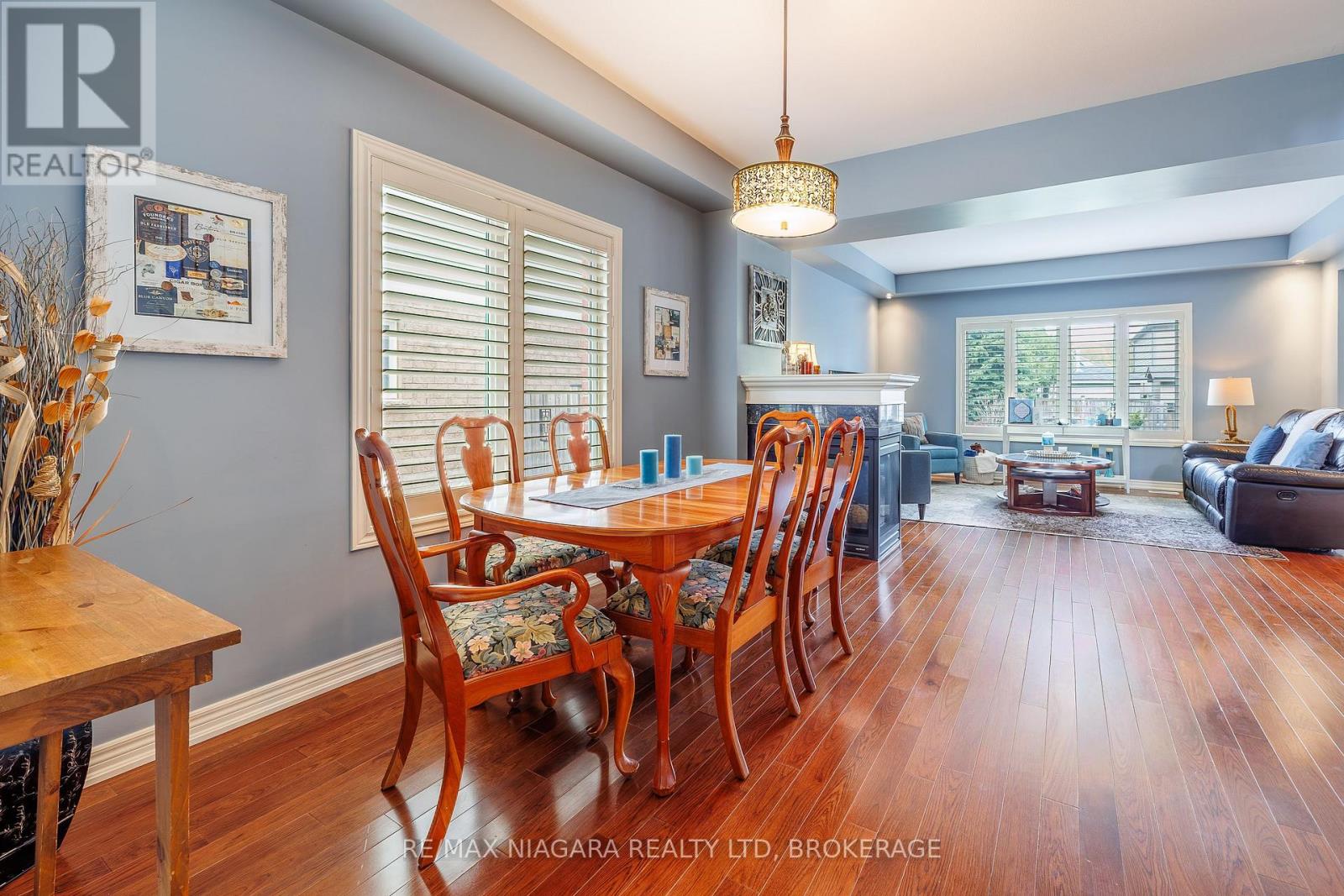 5744 JAKE CRESCENT - 6