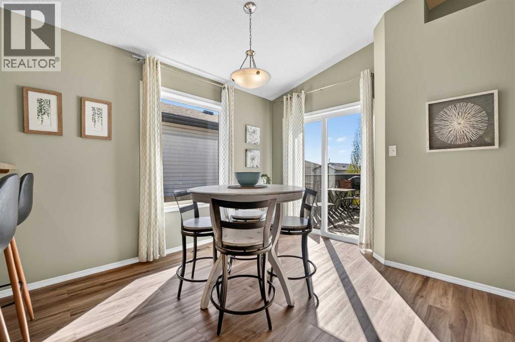 135 Blackfoot Court W - 15