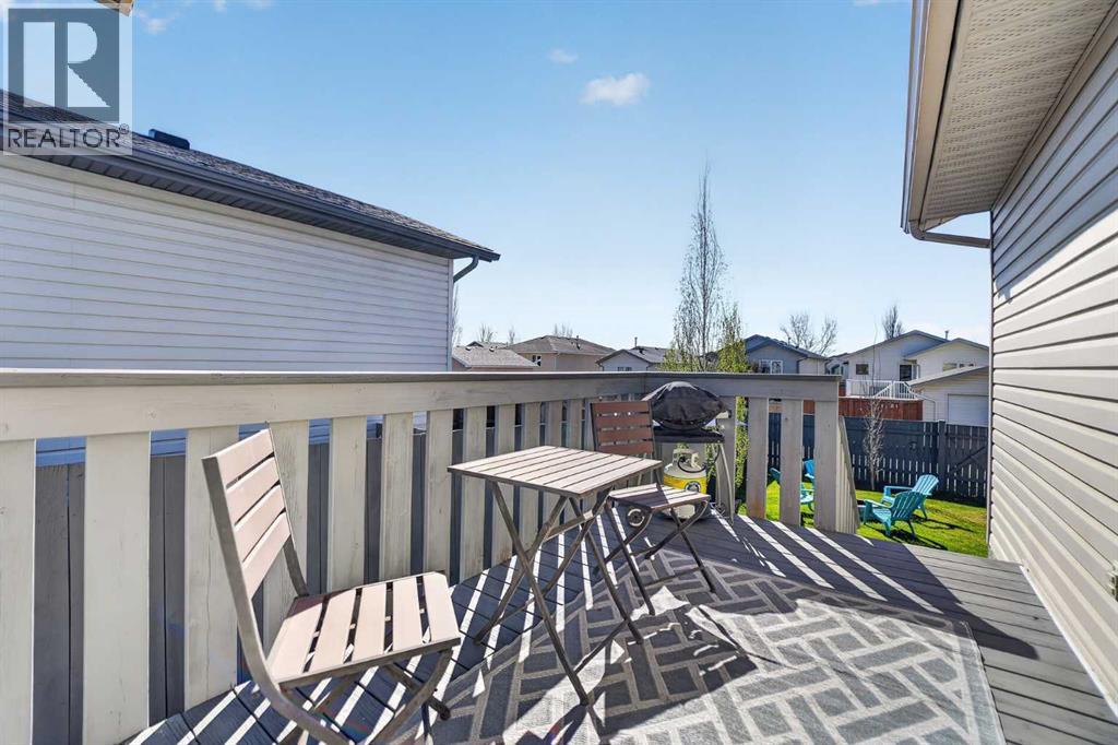 135 Blackfoot Court W - 17