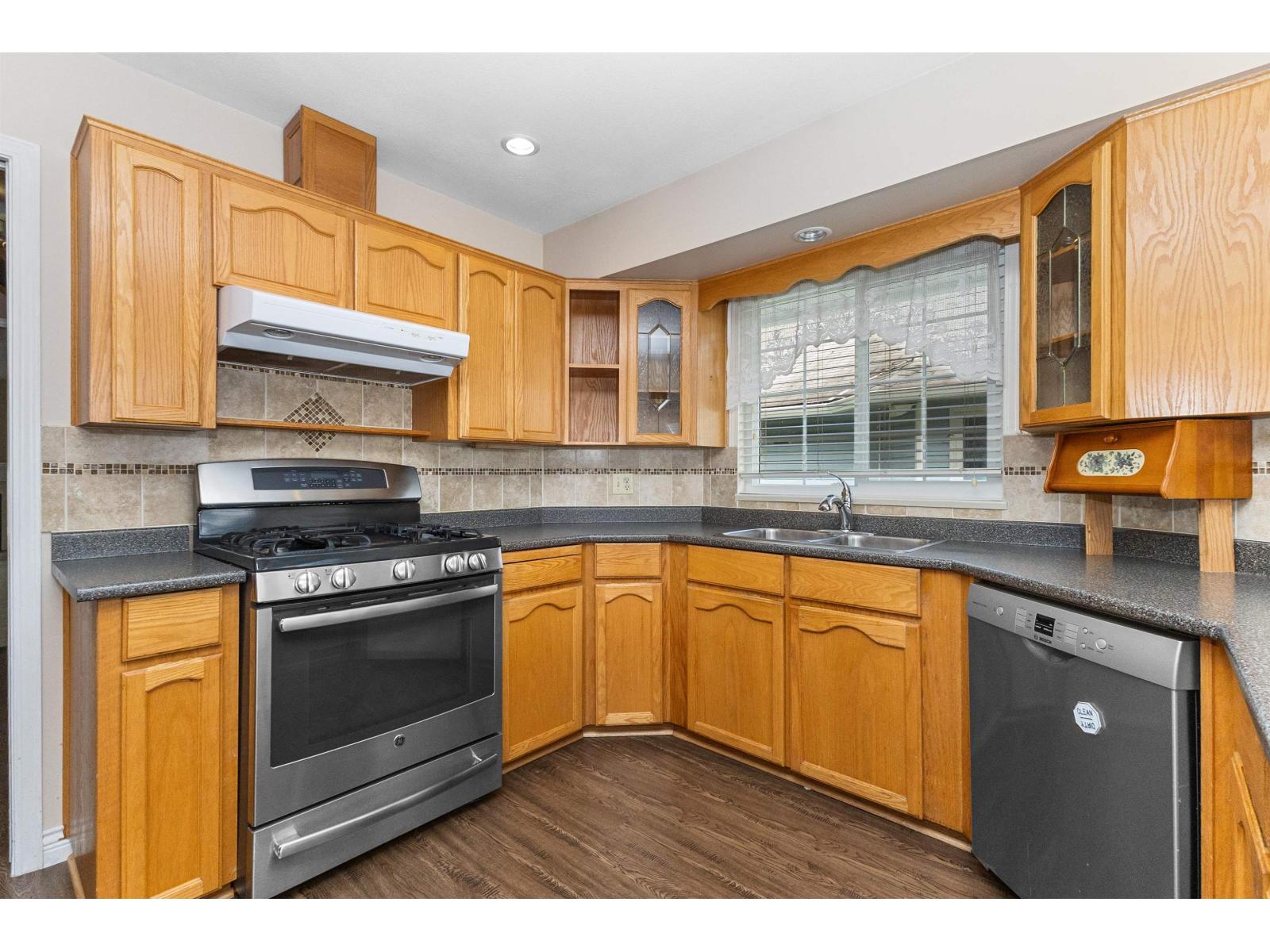8 1450 MCCALLUM ROAD, Abbotsford