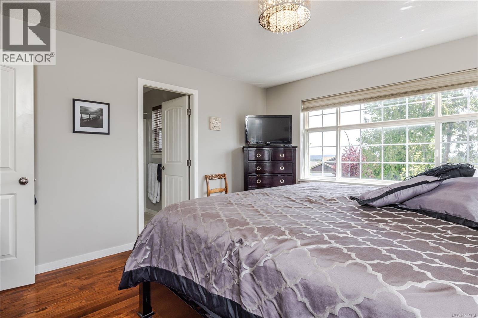 1725 Mossy Pl - 16