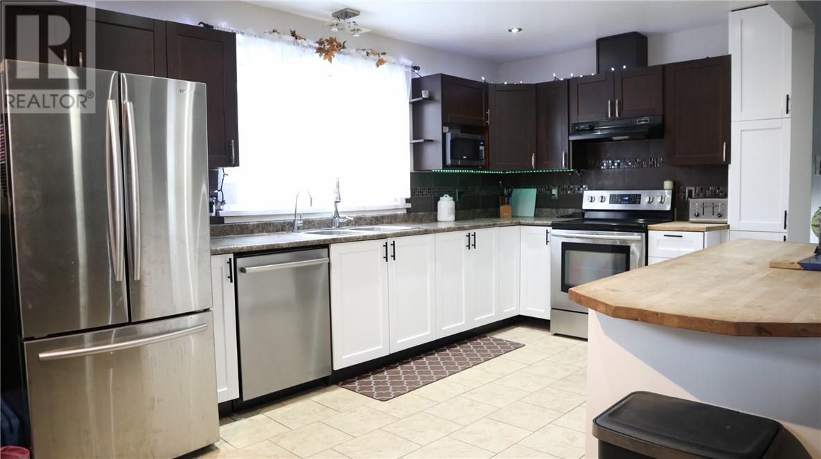 82 Mountain Avenue, Levack, Ontario, P0M2C0 — Photo 11