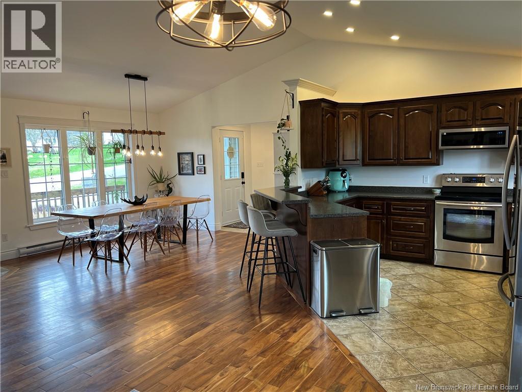 7 Millican Drive - 12