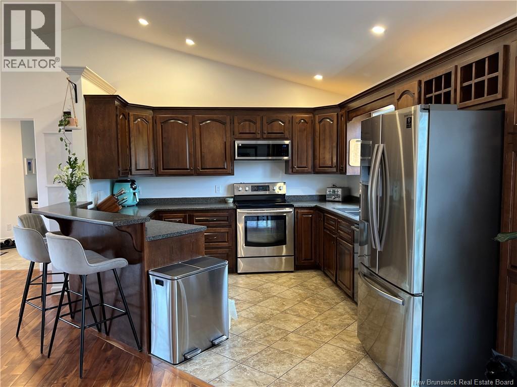 7 Millican Drive - 14