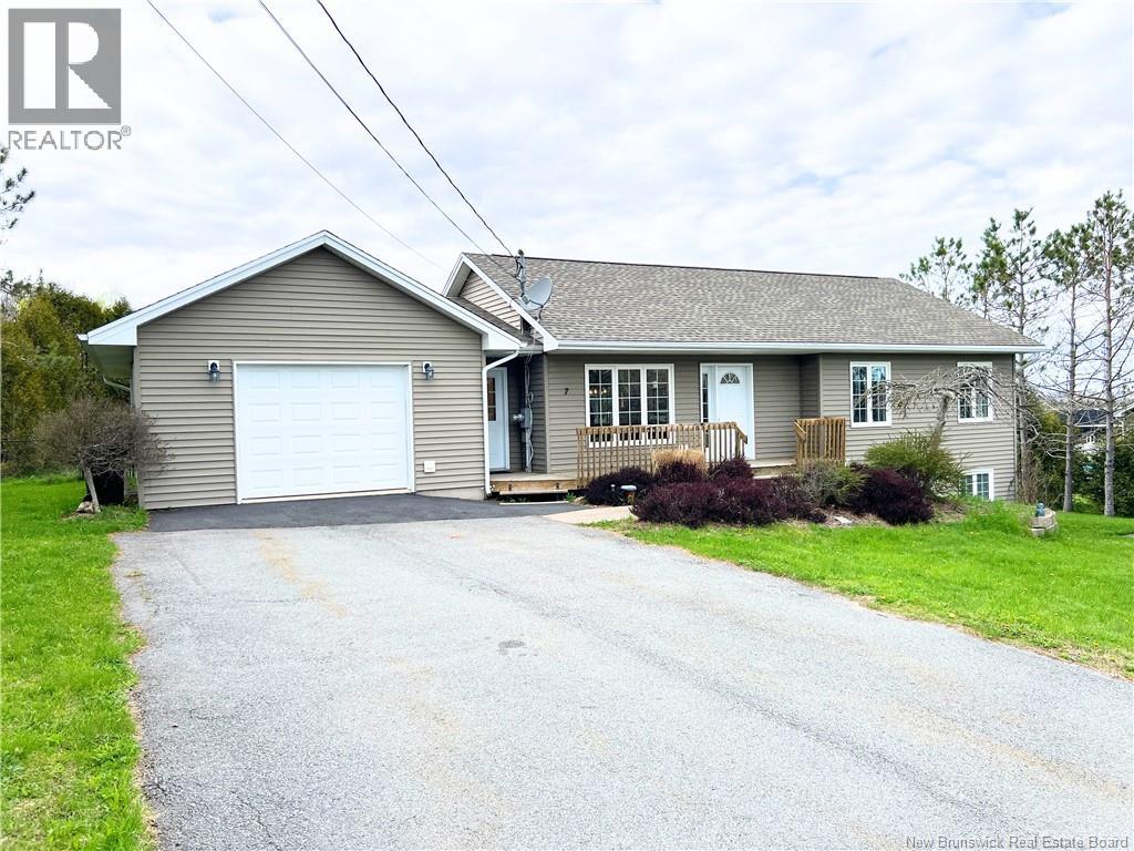 7 Millican Drive - 50