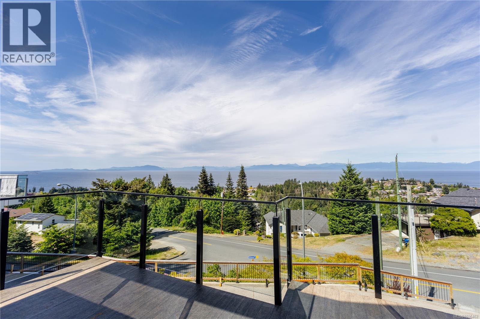 5013 Laguna Way - 4