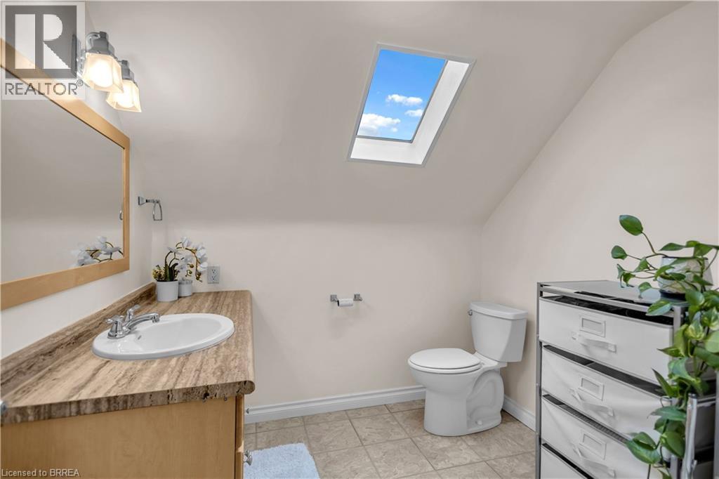 18 SOUTH Drive, Kitchener, Ontario, N2M4B5 — Photo 14