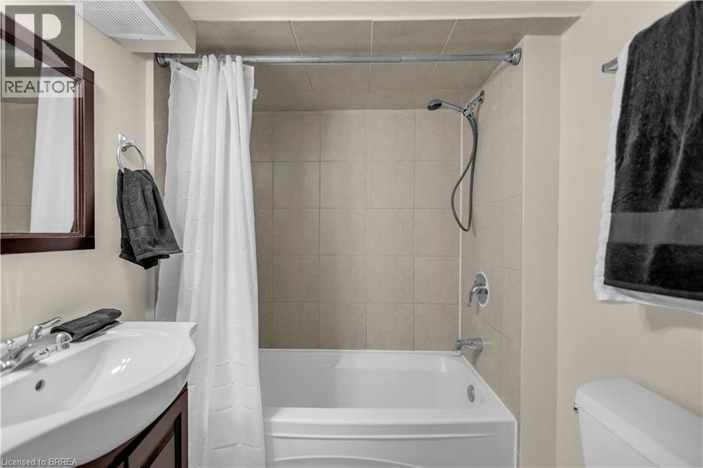 18 SOUTH Drive, Kitchener, Ontario, N2M4B5 — Photo 34