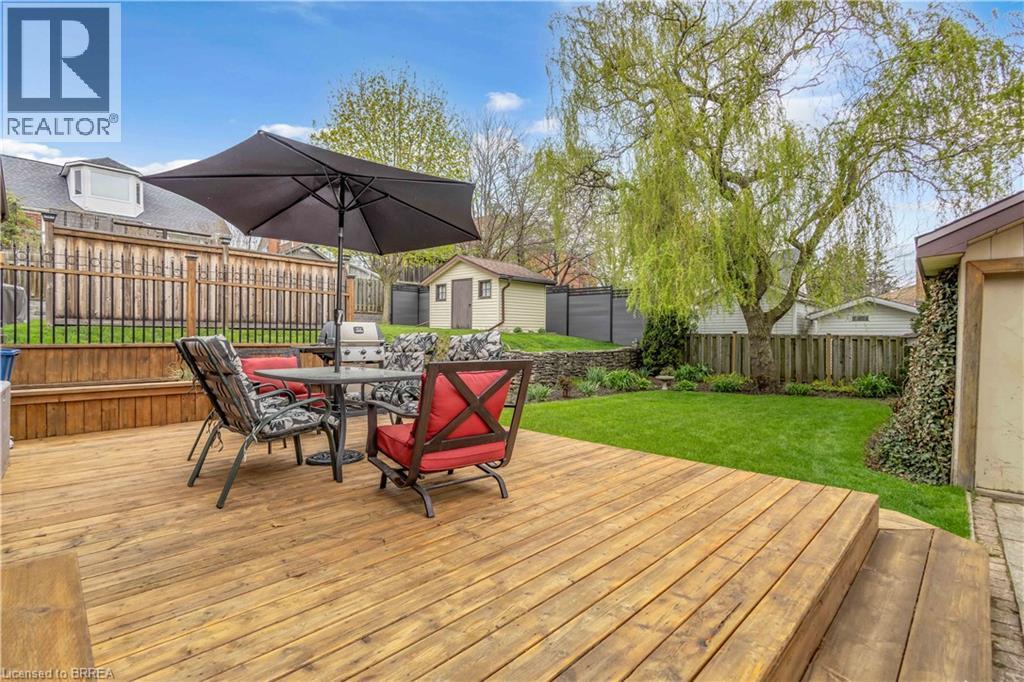 18 SOUTH Drive, Kitchener, Ontario, N2M4B5 — Photo 12