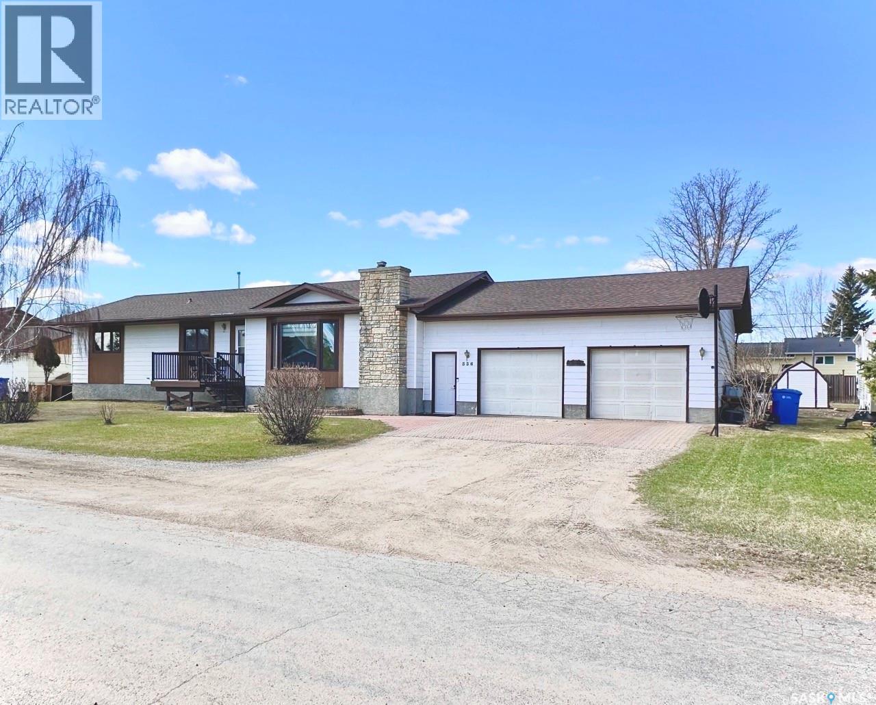 334 Young STREET - 1