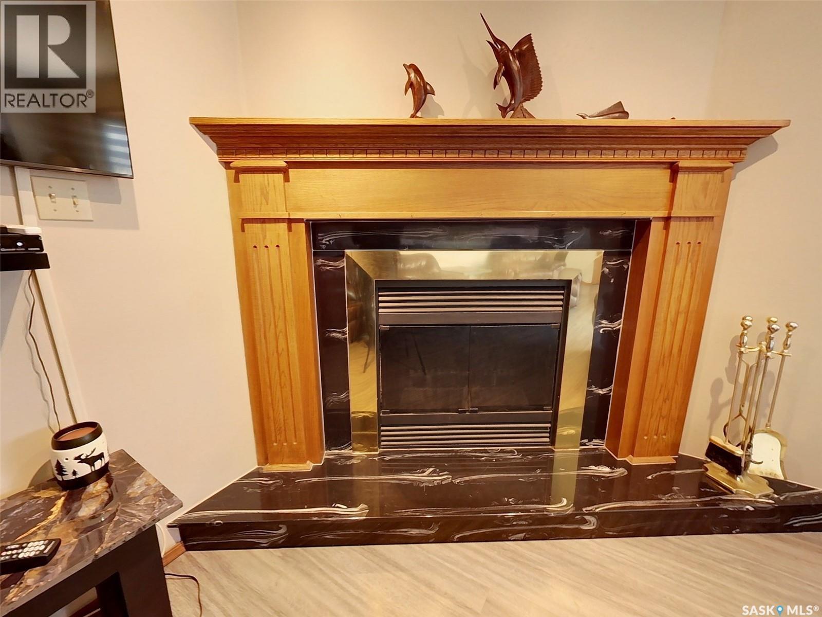 334 Young STREET - 15