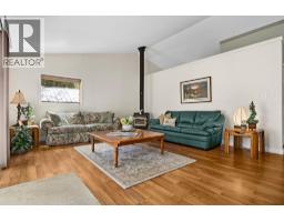 48 Mabel Lake Subdivision Road, Mabel Lake, BC V0E1V5 Photo 12