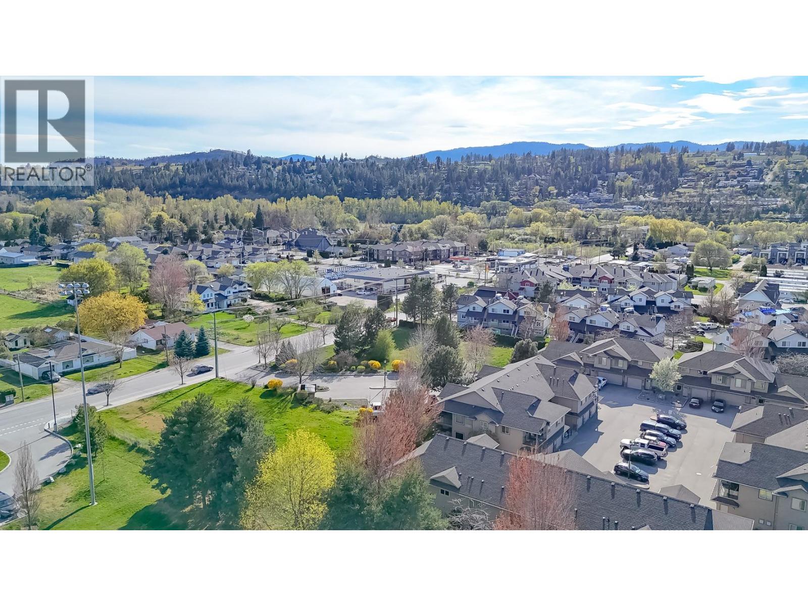 3350 Woodsdale Road Unit# 202, Lake Country