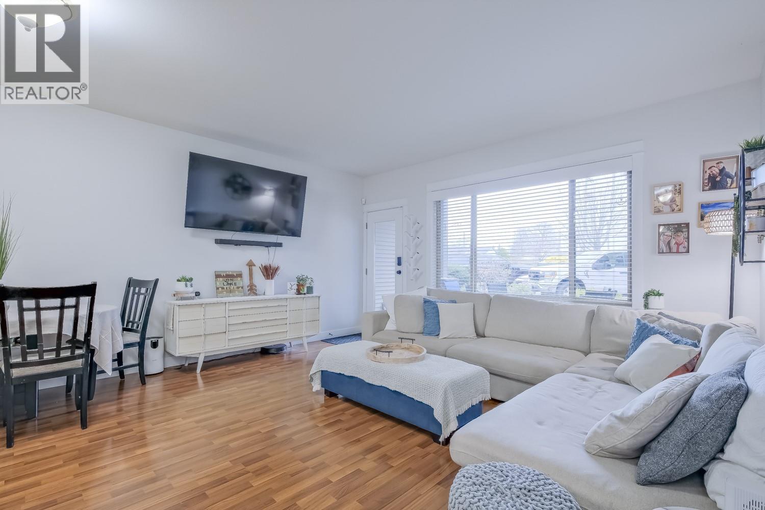 3350 Woodsdale Road Unit# 202, Lake Country
