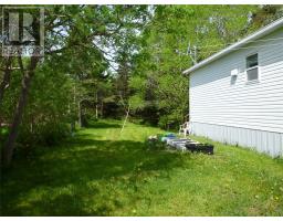 31 Woods Road thumbnail 3